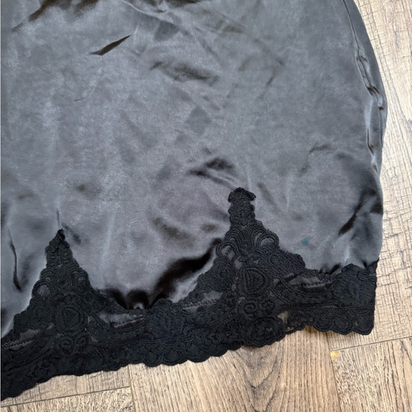 Urban Outfitters Under The Moon Satin Mini Skirt In Black- Size XL - Picture 3 of 5